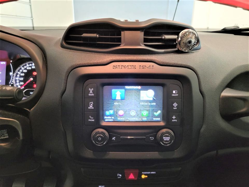 JEEP RENEGADE 1.6 I E.torQ Evo SetS - L'Élégance Tout-Terrain en Édition Brooklyn - image 15