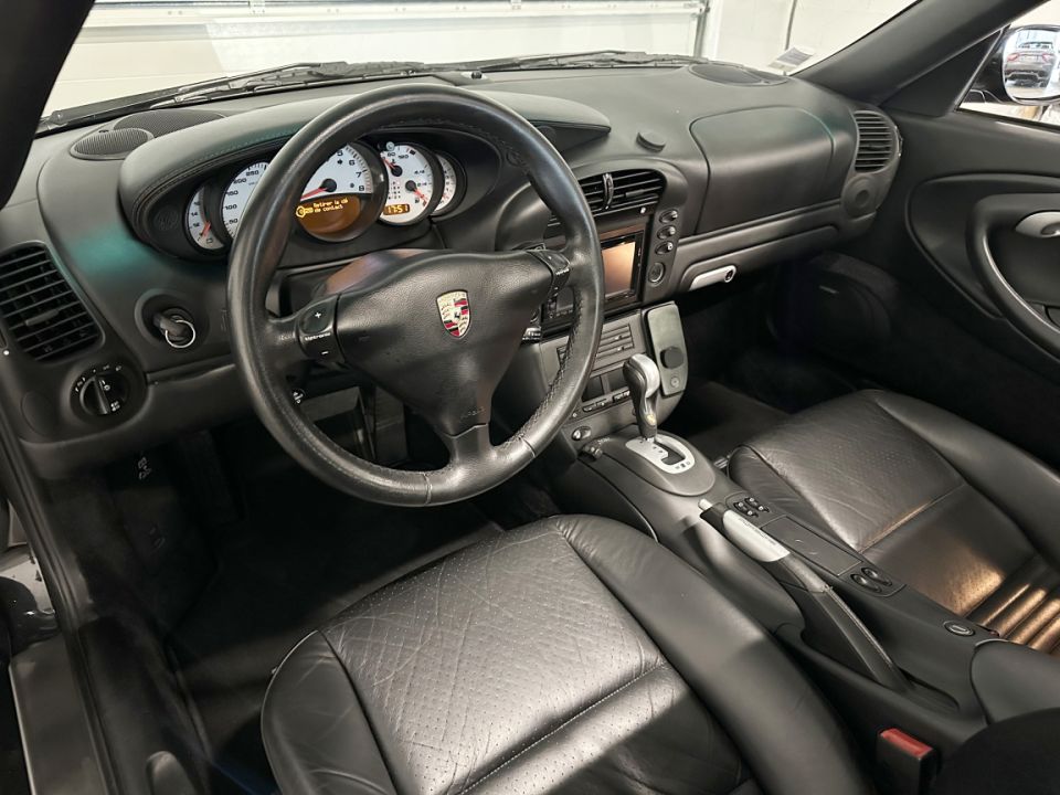 PORSCHE 911 TYPE 996 4S 3.6i 320ch Tiptronic S - Une Symphonie de Puissance et d'Élégance - image 1