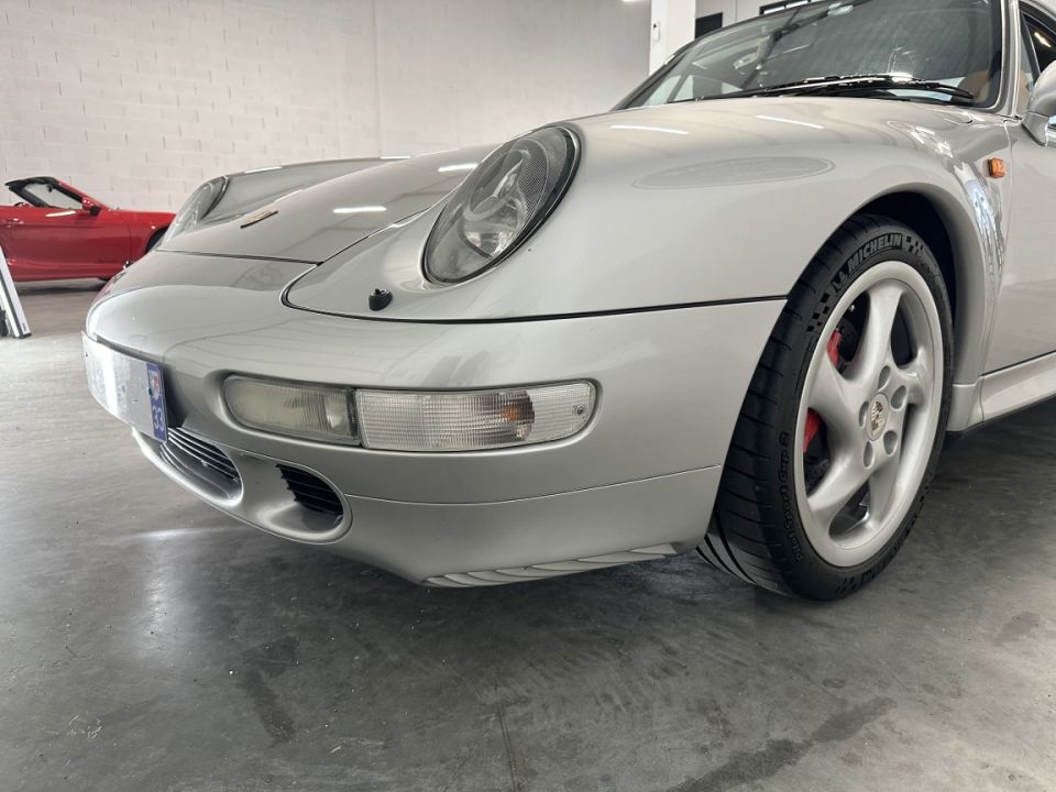 Incroyable PORSCHE 911 Type 993 Turbo 3.6 450ch Pack WLS2 BVM6 - Puissance et Prestige Redéfinis - 285 000 € - image 21