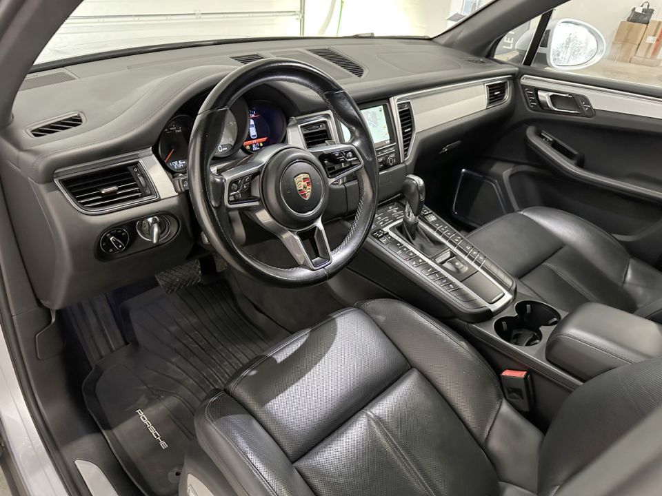 PORSCHE MACAN S DIESEL V6 3.0 258ch PDK7 - Élégance et Performances Intemporelles - image 1