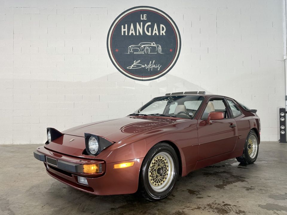 PORSCHE 944 Targa 2.5 163ch BVM5 - Le Hangar Bordelais - image 0