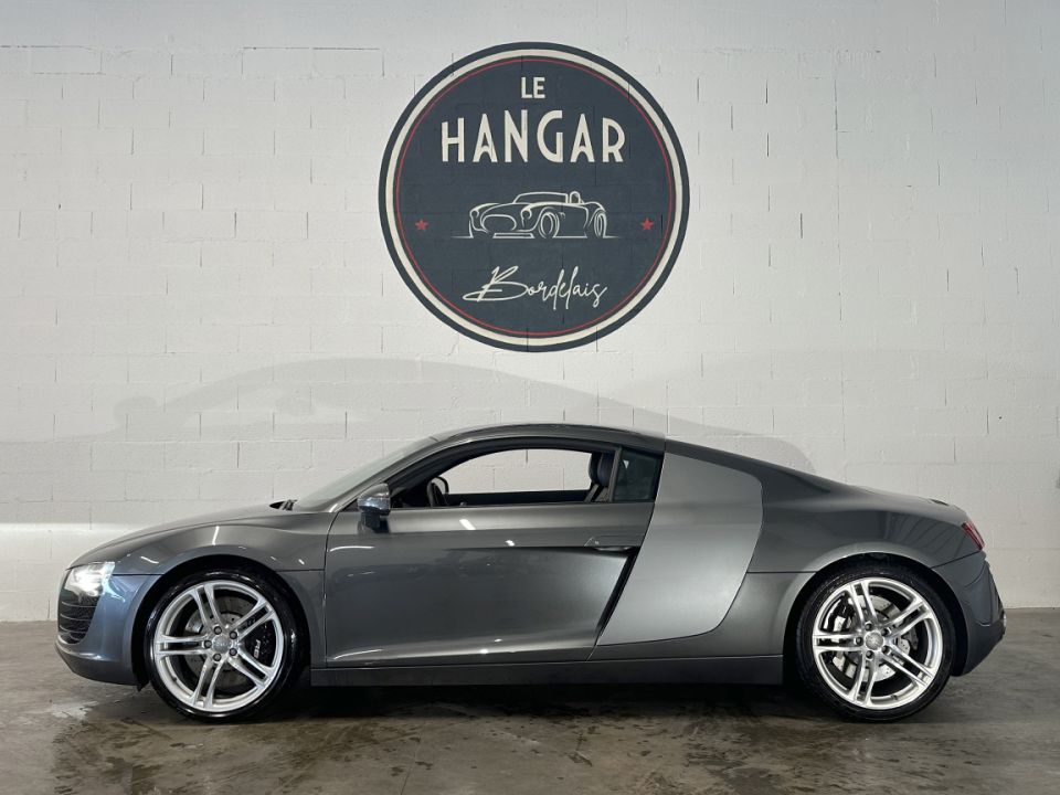 AUDI R8 V8 4.2 FSI 420 Quattro R-Tronic - Performance et Élégance Ultimes - 67 990 € - image 2