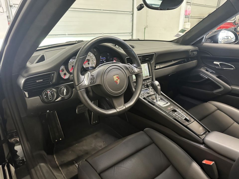 Porsche 911 Type 991 Carrera 4S Coupé X51 3.8 430ch PDK7 : Performance et Élégance - 119 990 € - image 1