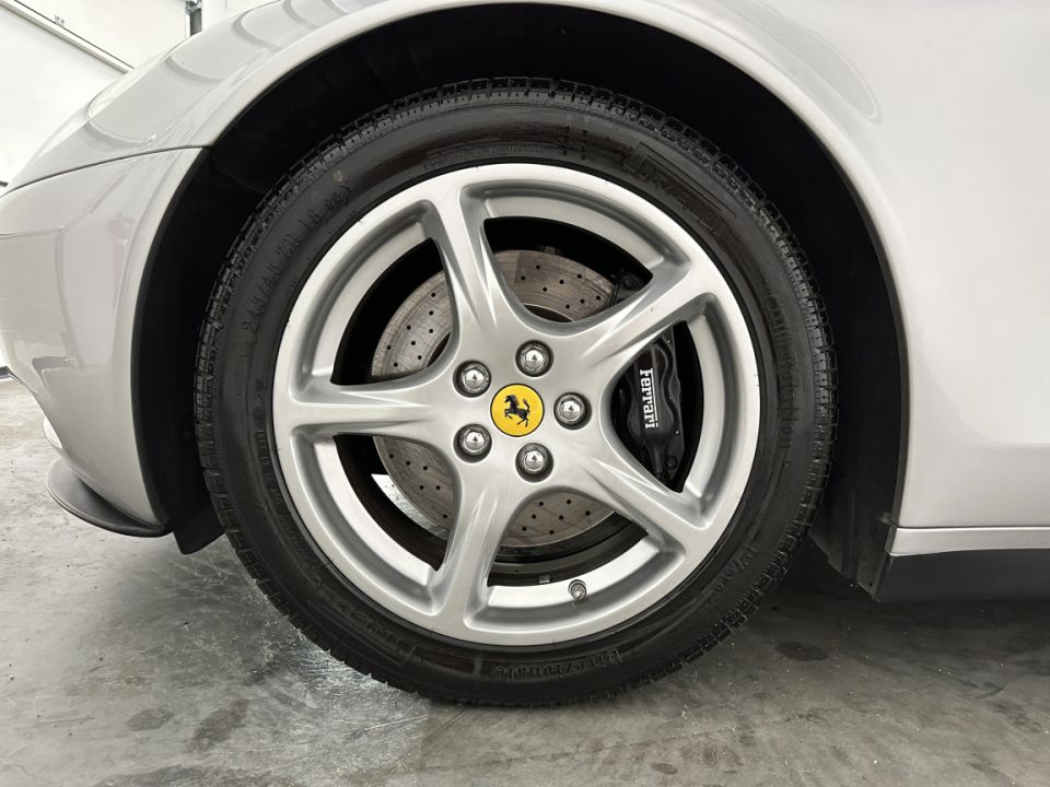 FERRARI 612 Scaglietti V12 5.7 540ch F1 – Élégance et puissance italienne - 89 990 € - image 15