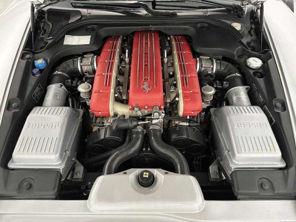 FERRARI 612 Scaglietti V12 5.7 540ch F1 – Élégance et puissance italienne - 89 990 € - image 18