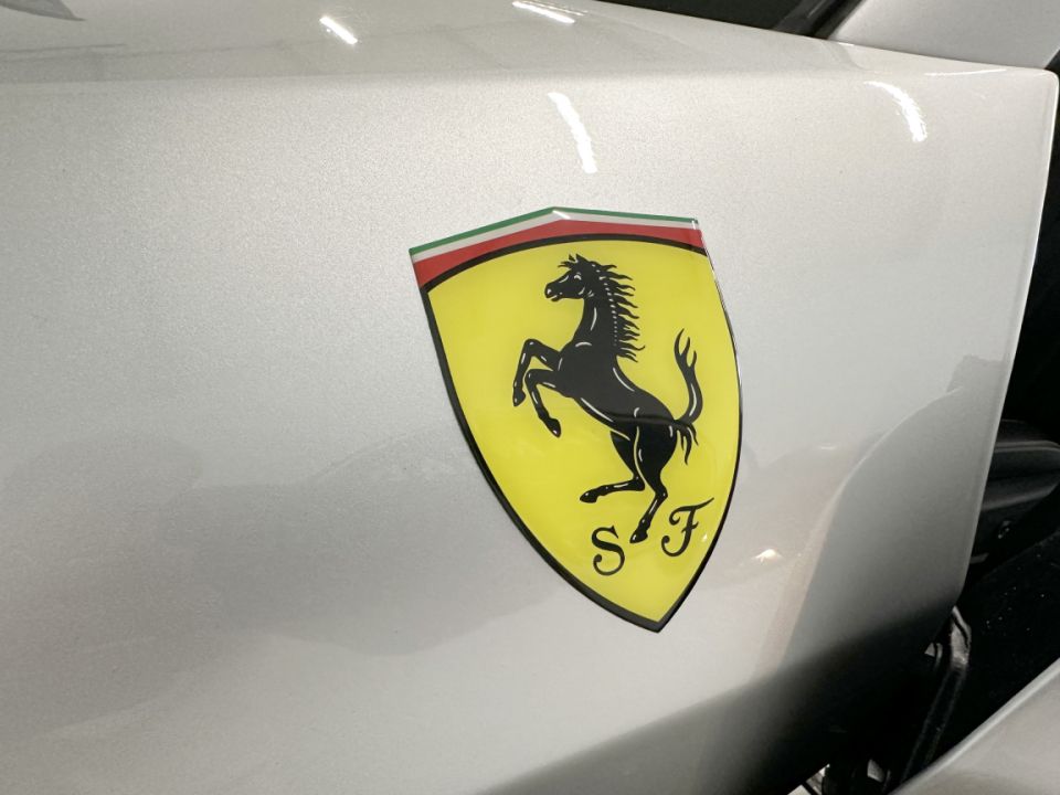 FERRARI 612 Scaglietti V12 5.7 540ch F1 – Élégance et puissance italienne - 89 990 € - image 19