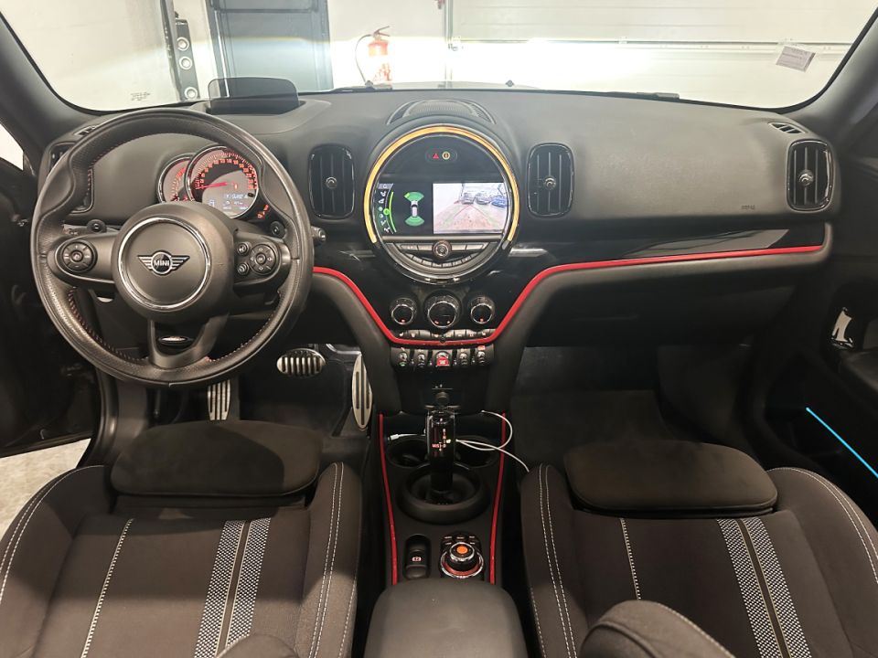 MINI Countryman F60 JCW Ultimate 2.0 306ch BVA8, SUV puissant et raffiné - 38 990 € - image 11