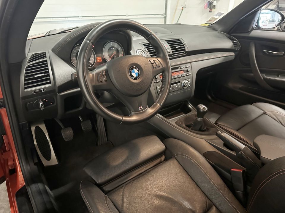 BMW Série 1 M 3.0 340ch BVM6 - Performance et design exceptionnels - 63 990 € - image 1