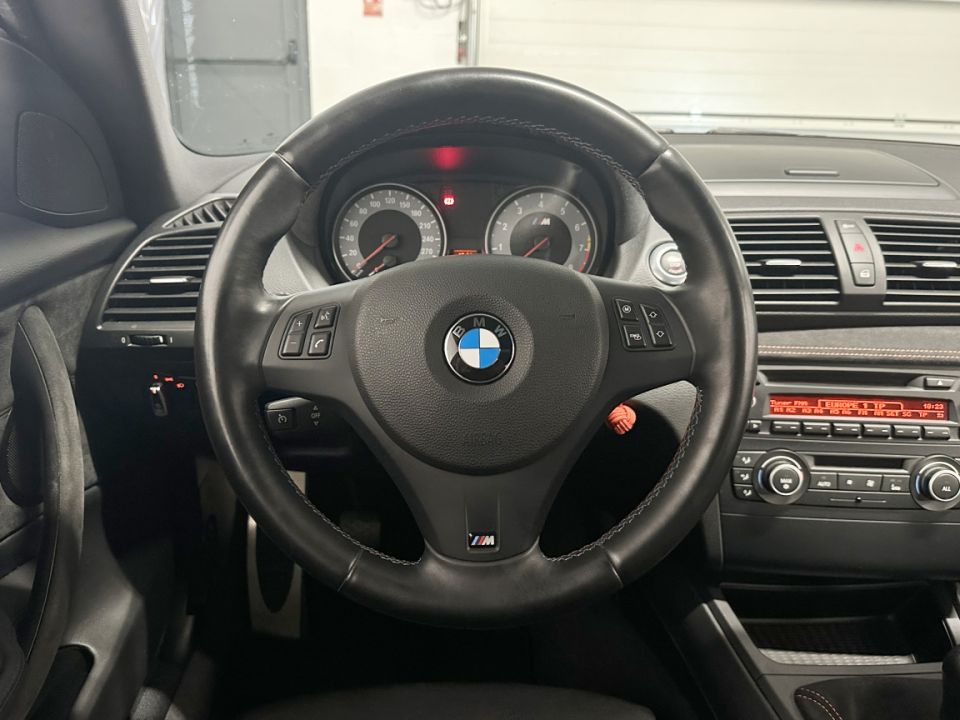 BMW Série 1 M 3.0 340ch BVM6 - Performance et design exceptionnels - 63 990 € - image 11