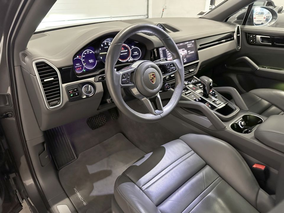 Porsche Cayenne E-Hybrid Coupé V6 3.0 340ch Tiptronic S Gris Quartz Métallisé - 96 000 km - 69 990 € - image 1