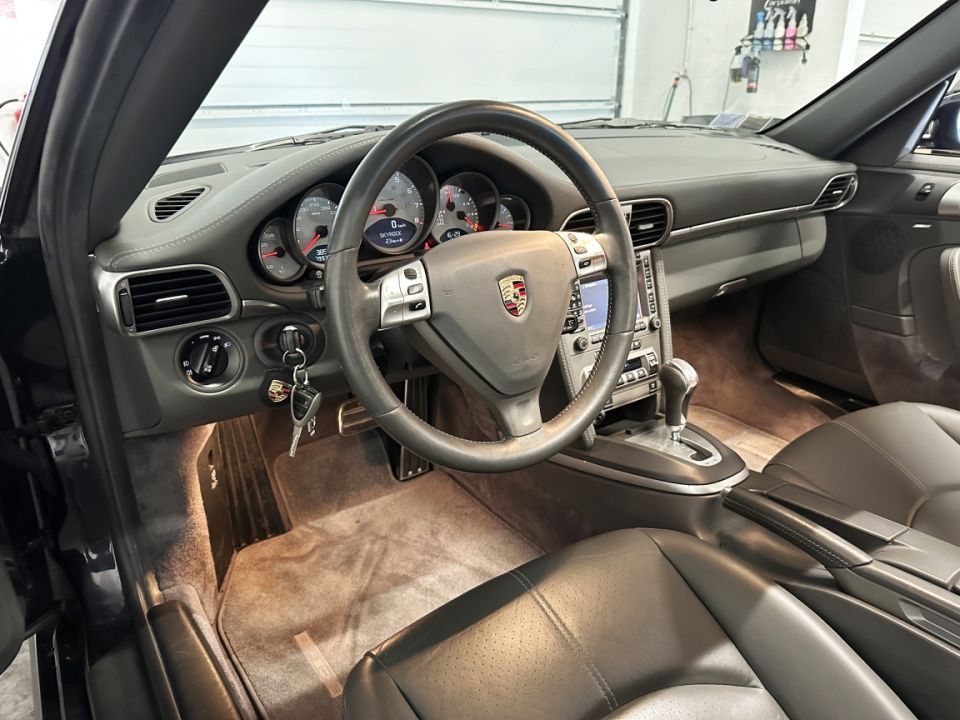 Porsche 911 Type 997 Carrera 4S Coupé 3.8 355ch Tiptronic S - Gris Atlas, Kilométrage 38 700 km - 60 990 € - image 1