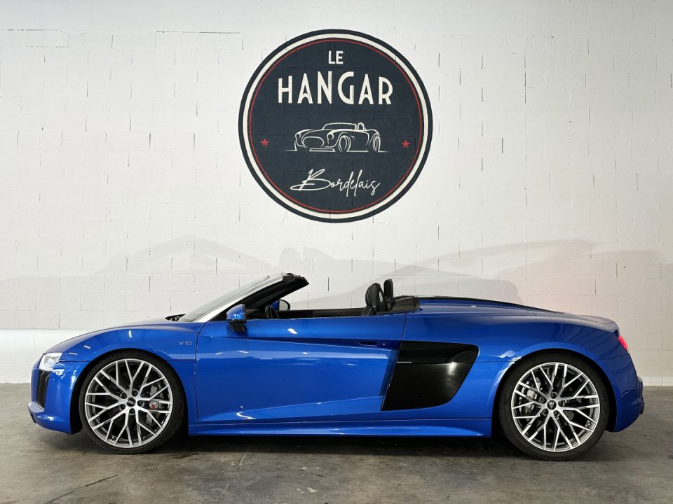 AUDI R8 SPYDER V10 5.2 FSI 540ch - Performance et Élégance Sous le Ciel Bleu ARA - image 2