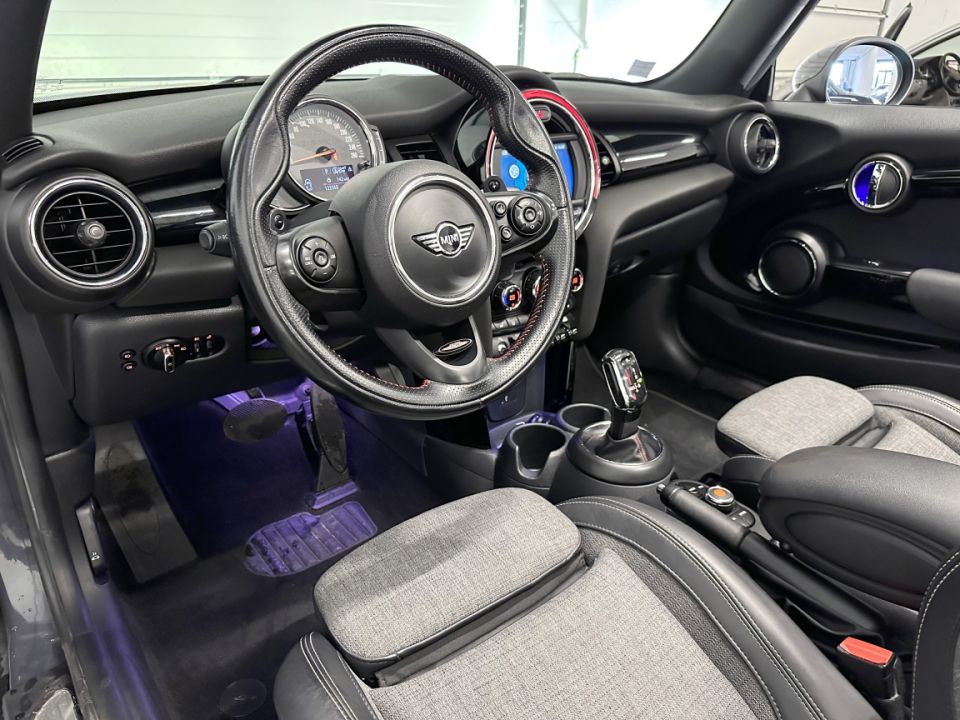 MINI Cooper S Cabriolet 2.0 192ch BVA7 - Une Fusion Élégante de Puissance et de Style - image 1