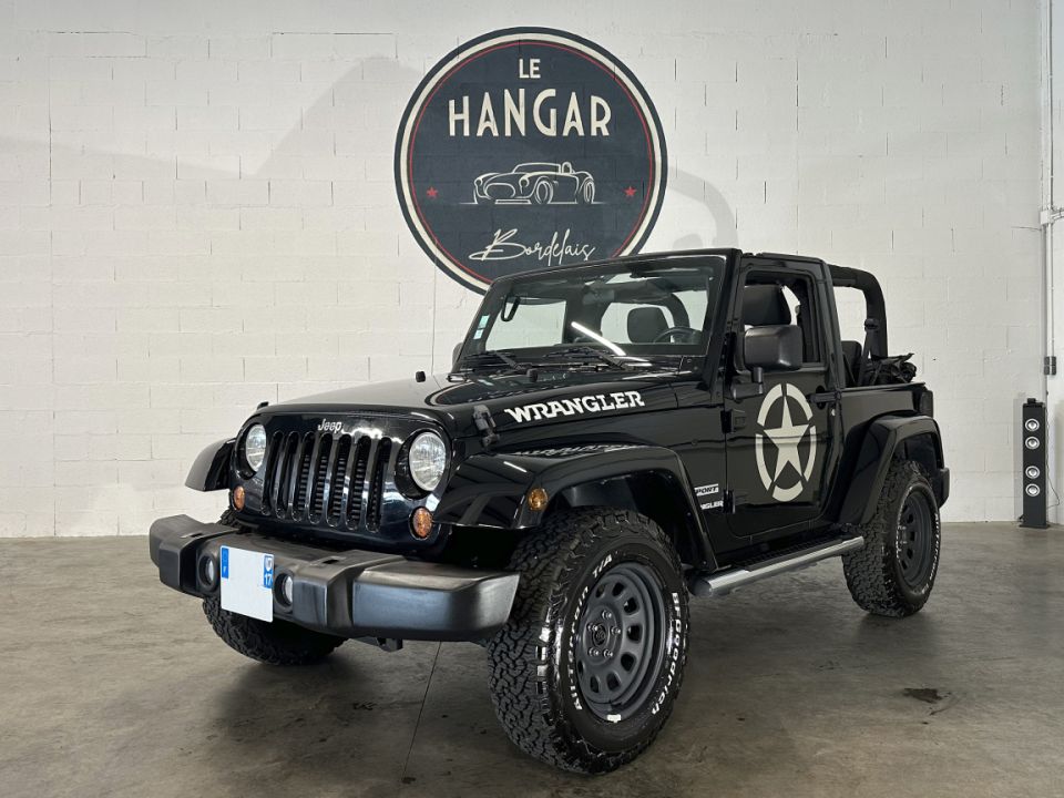 Jeep Wrangler 2.8 CRD 200ch Sport BVA6, l'aventure sur tous les terrains - image 0