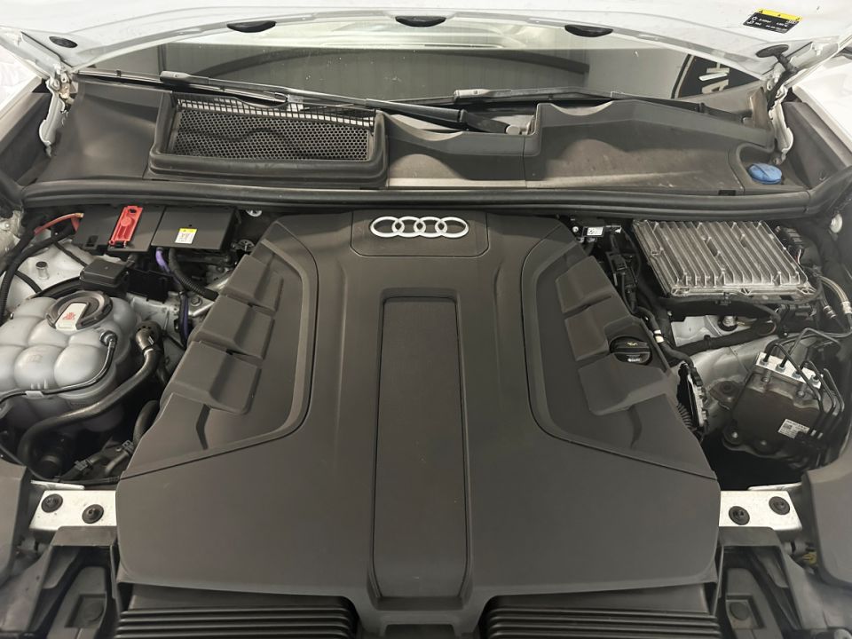 AUDI Q8 50 TDI V6 3.0 286ch Tiptronic 8 Quattro S-Line : Élégance et Performance Unies - image 22