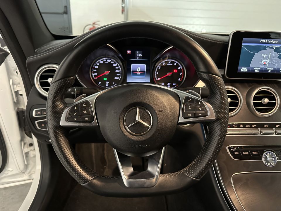 Mercedes Classe C Coupé 200 Sportline : Luxe et Performances - image 11